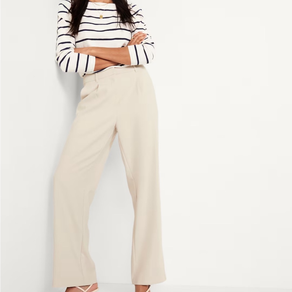 Ultra High Waisted Taylor Trousers Old Navy in Cream
